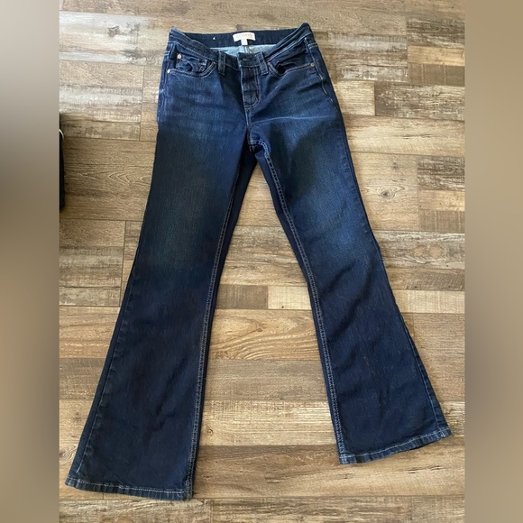 Shyanne jeans worn maybe once too big for me - Picture 2 of 3